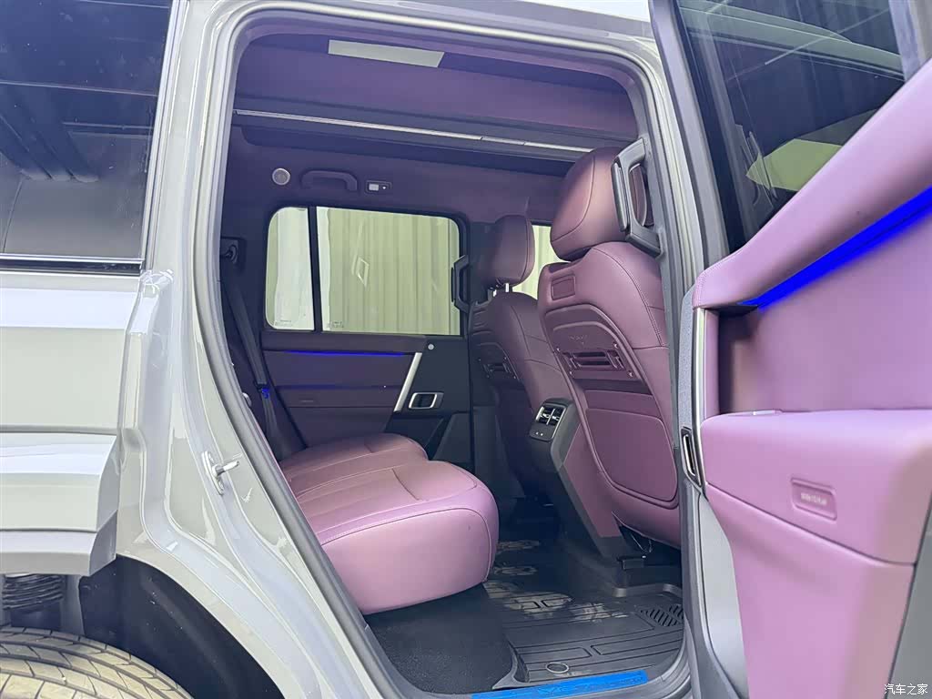 Chery V27, 2026 15
