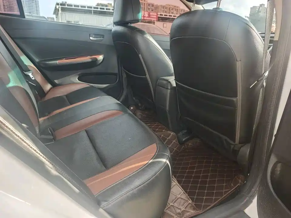 BYD F3