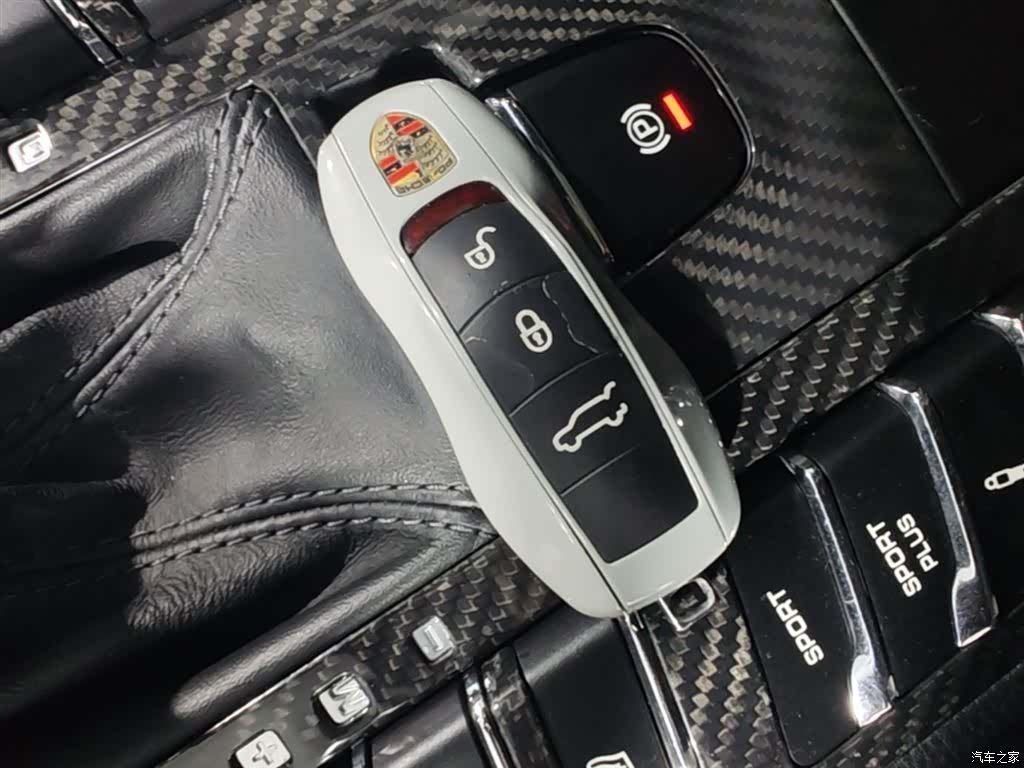 Porsche Macan, 2015 9