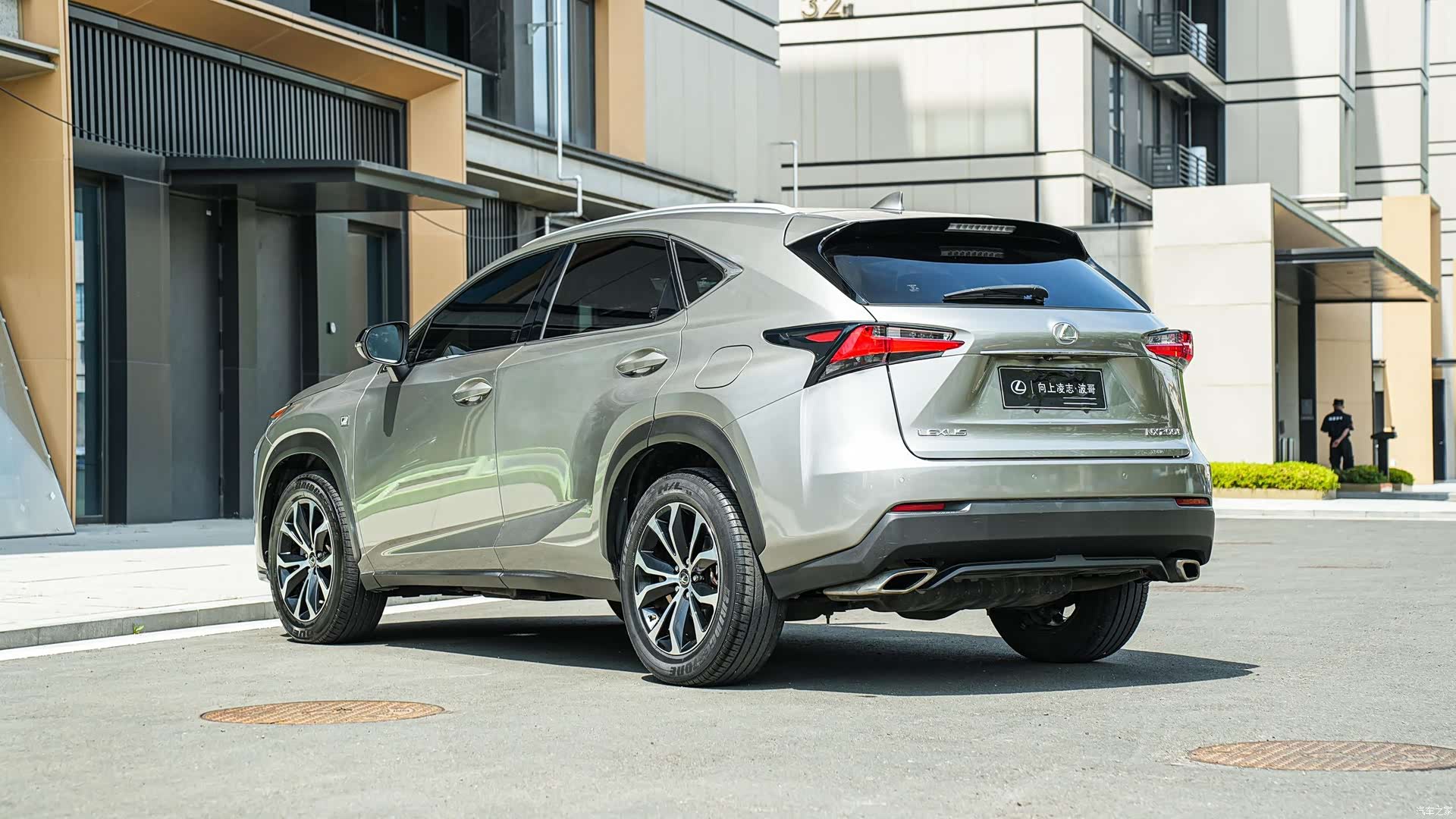 Lexus NX, 2016 6