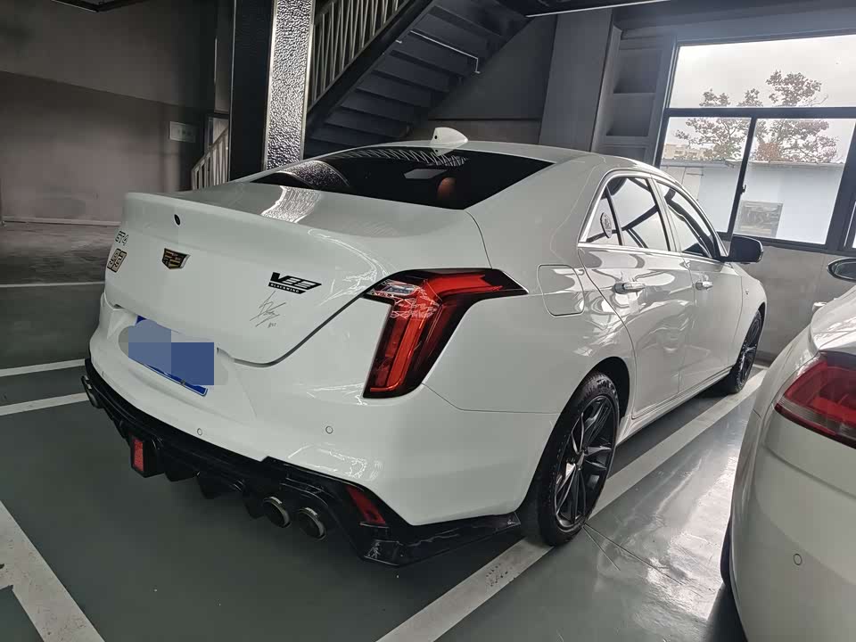 Cadillac CT4