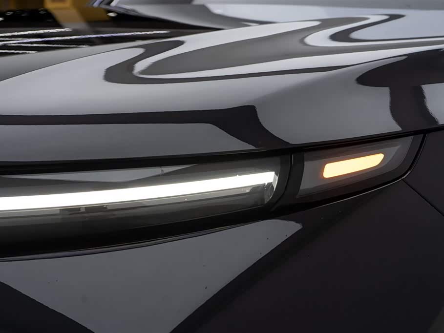 Li Auto Ideal L7