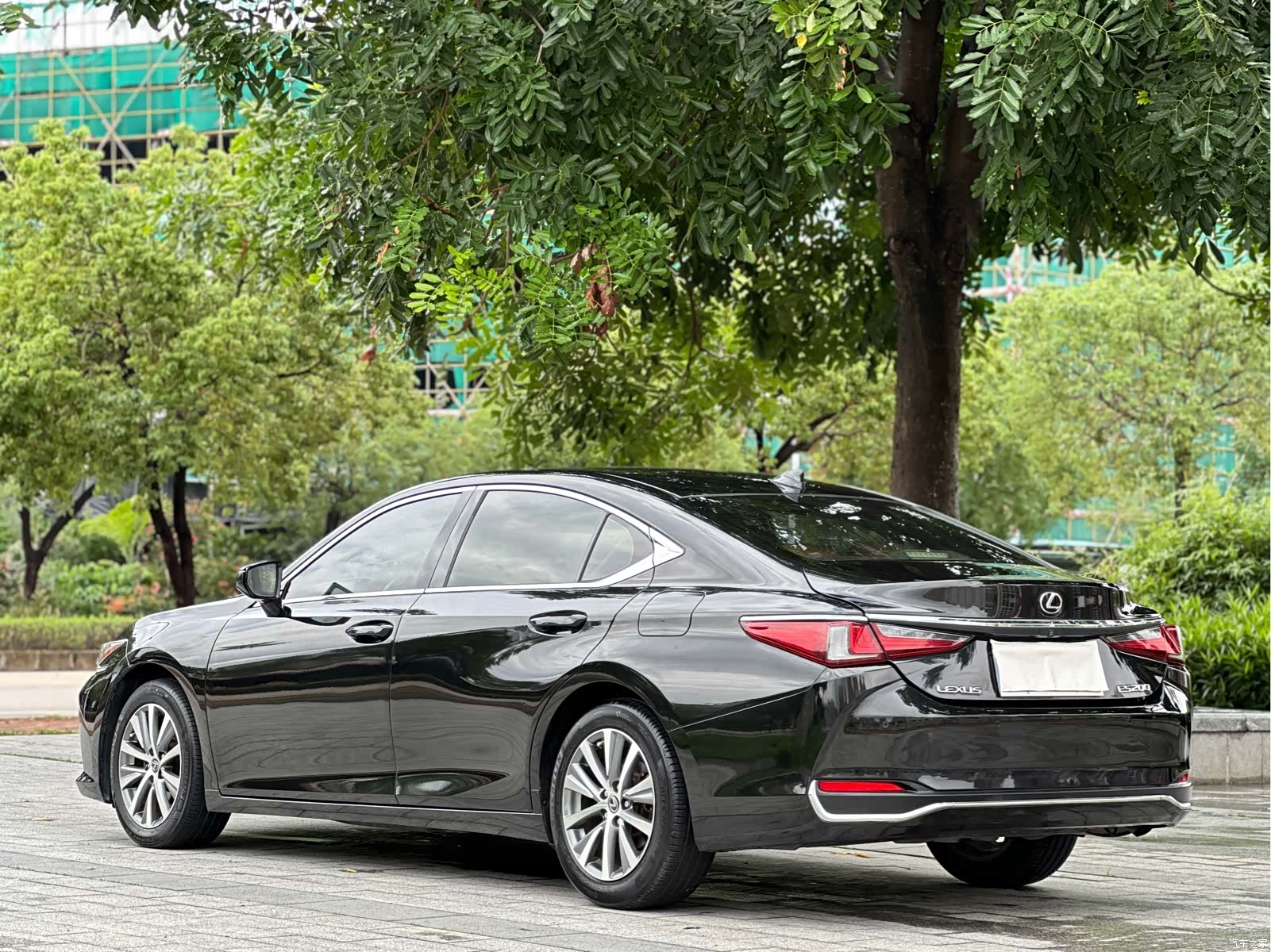 Lexus ES, 2019 13
