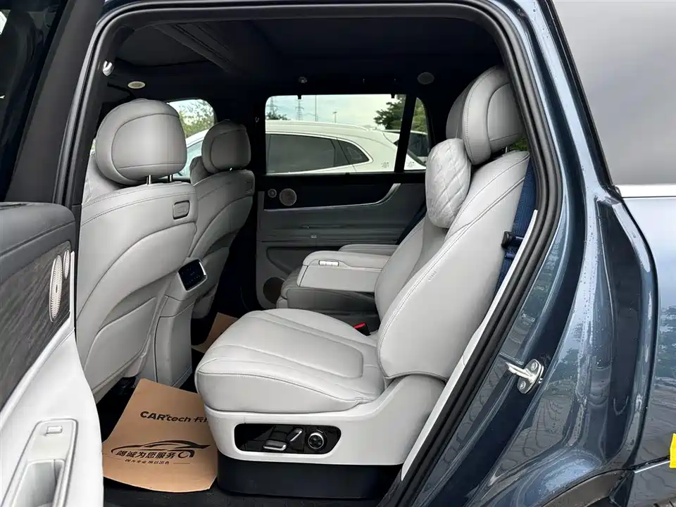 HarmonyOS Ask the world M9