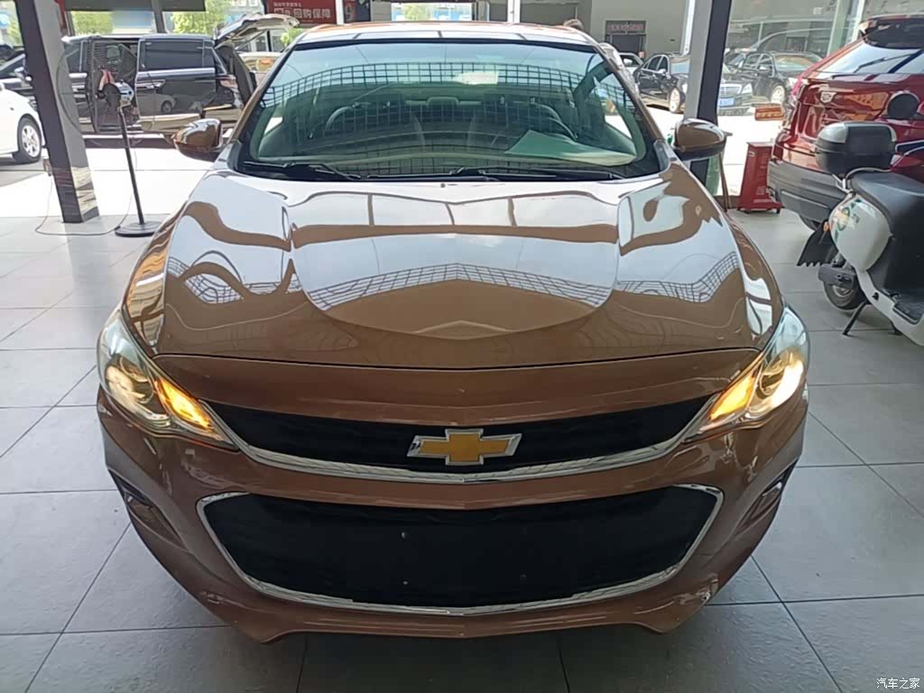 Chevrolet 320, 2019 3