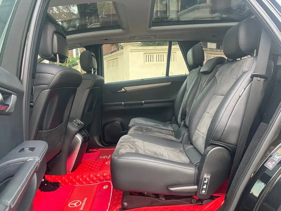 Mercedes-Benz R-class