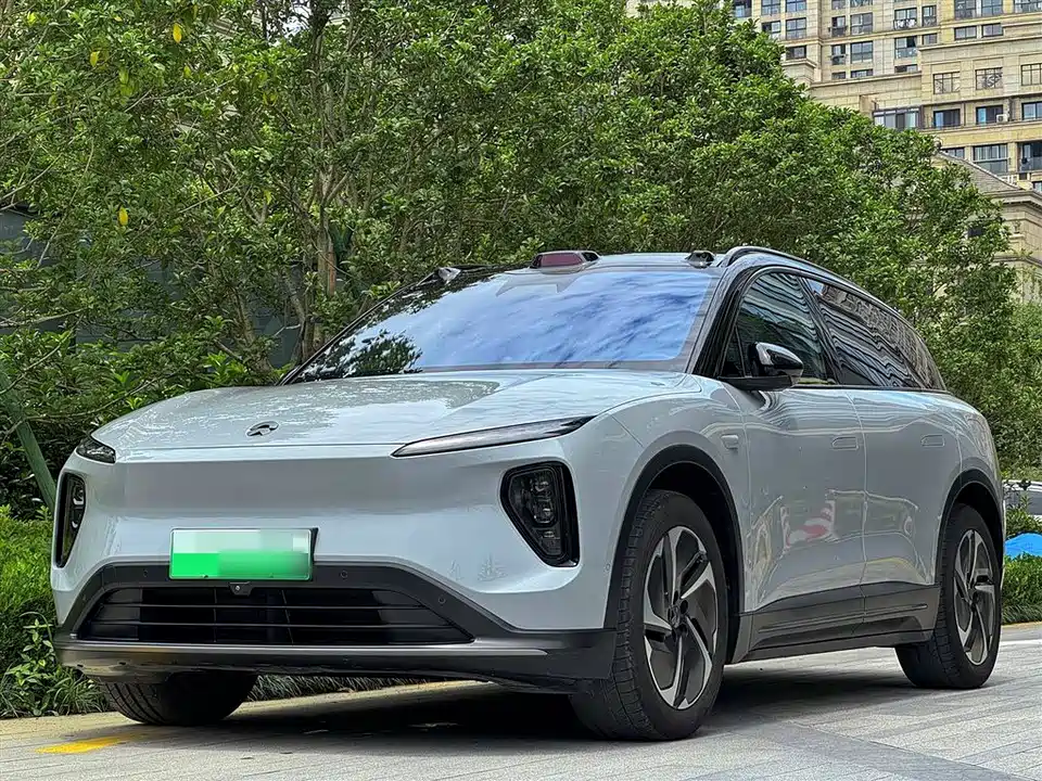 NIO ES6