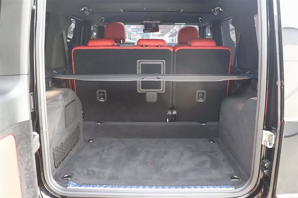 Mercedes-Benz G-Class, 2023 34