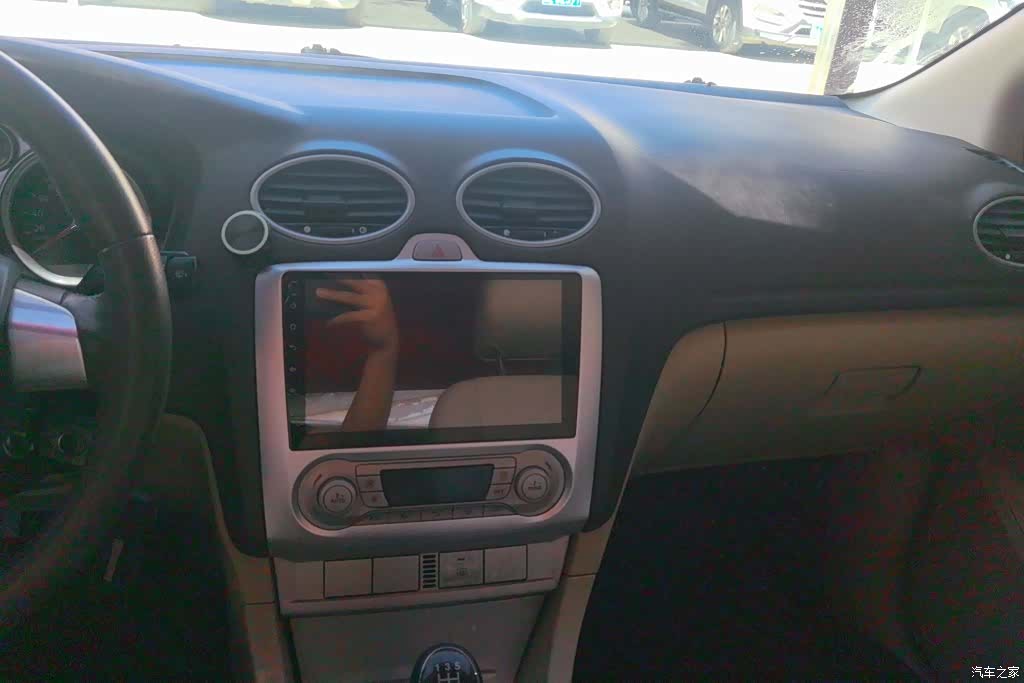 Ford Focus, 2015 13