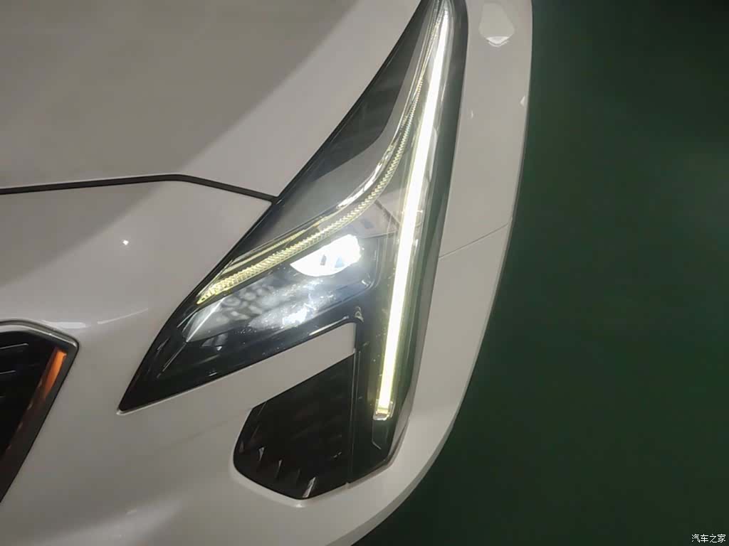 Cadillac XT4, 2019 24