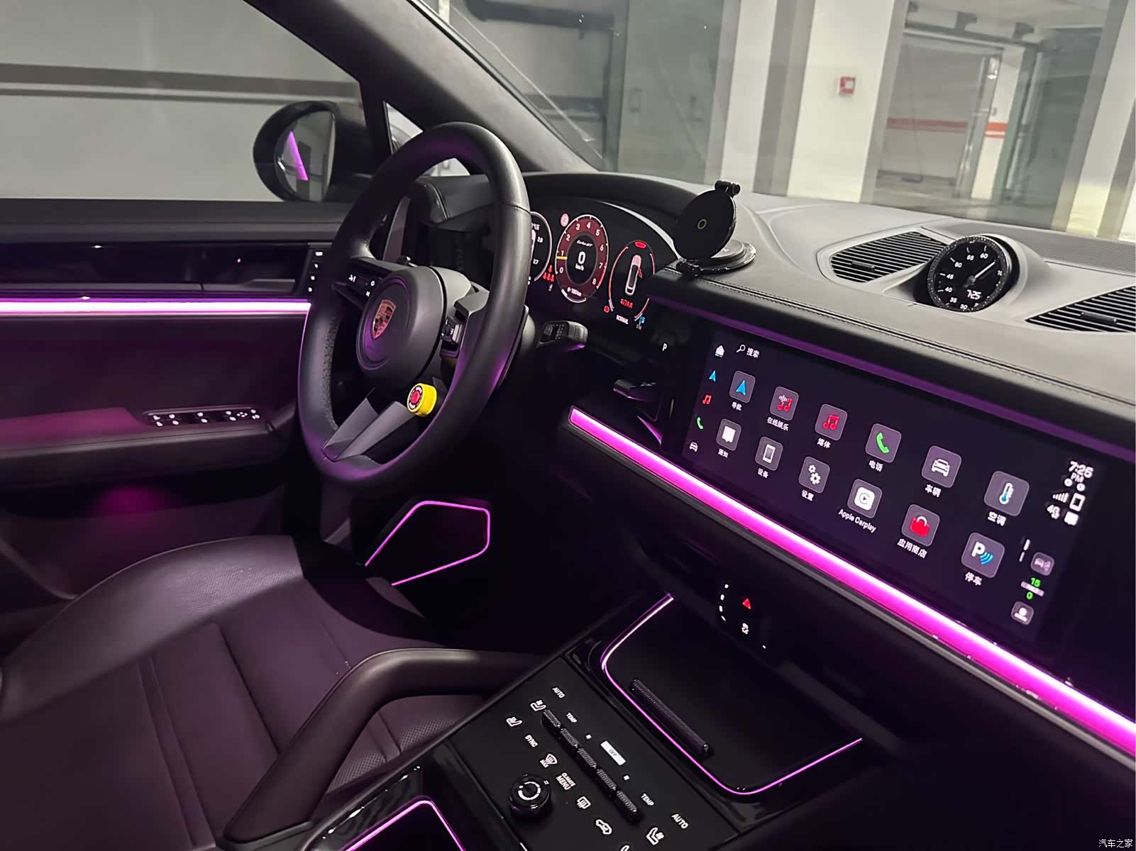 Porsche Cayenne, 2025 23