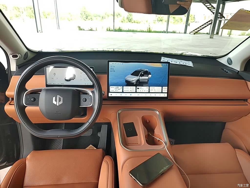 Leapmotor C16, 2025 10