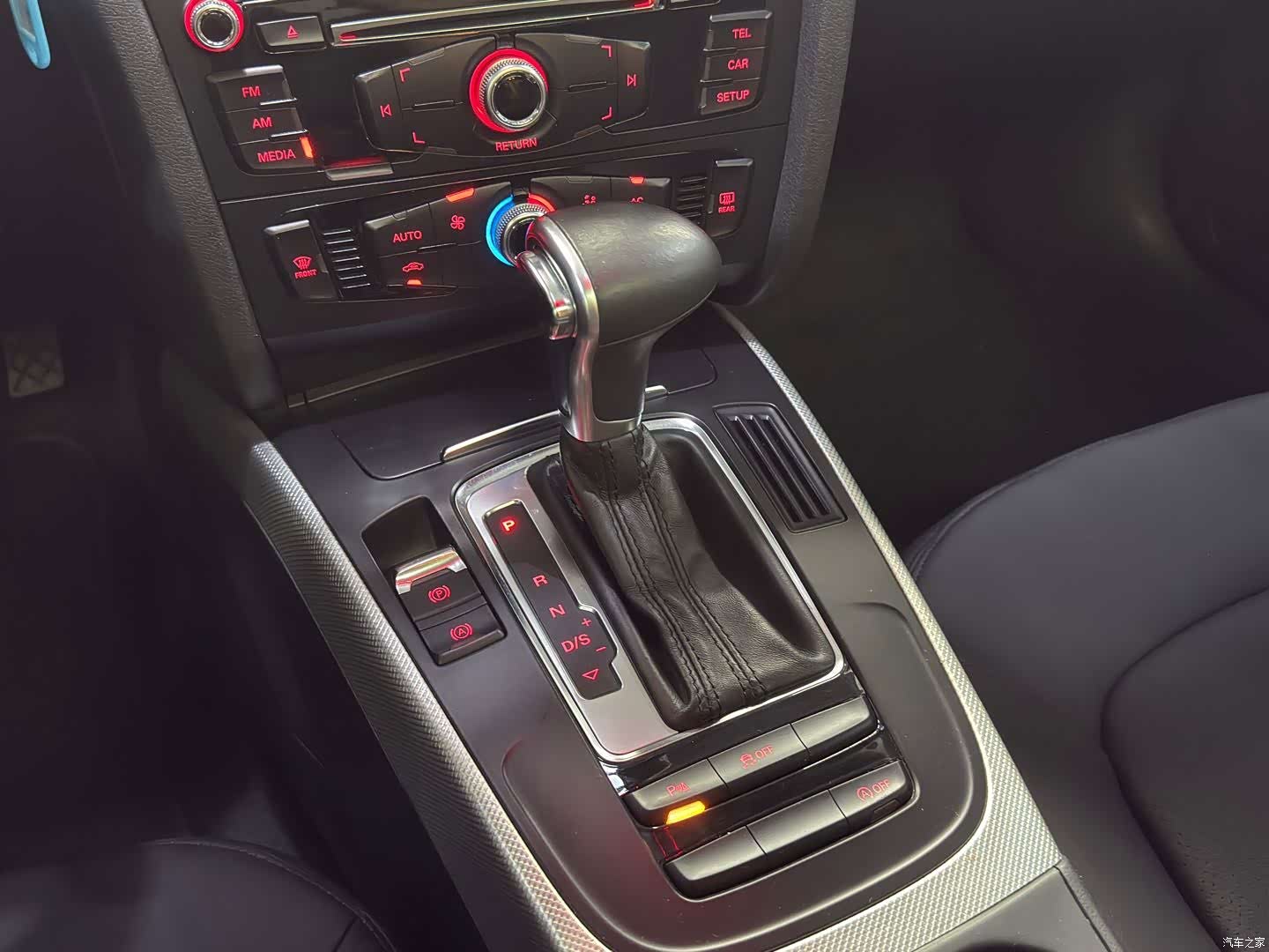 Audi A4L, 2014 14