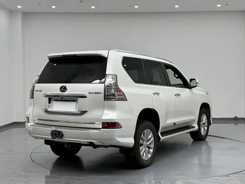 Lexus GX
