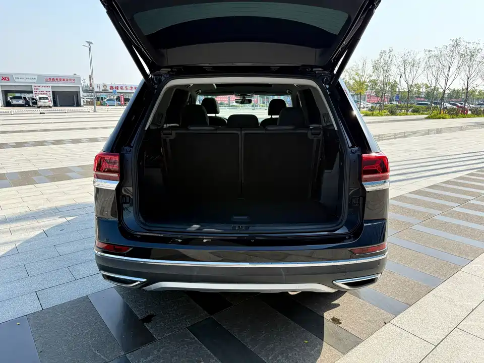 Volkswagen Tourang