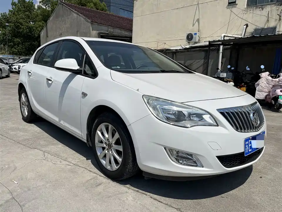 Buick Yinglang