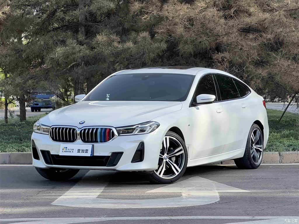 BMW 6 Series GT, 2025 1