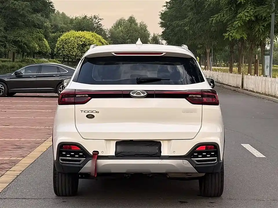 Chery Tiggo 8