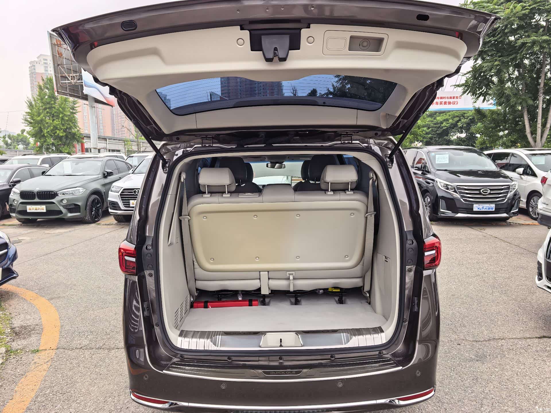 Buick GL8, 2025 15