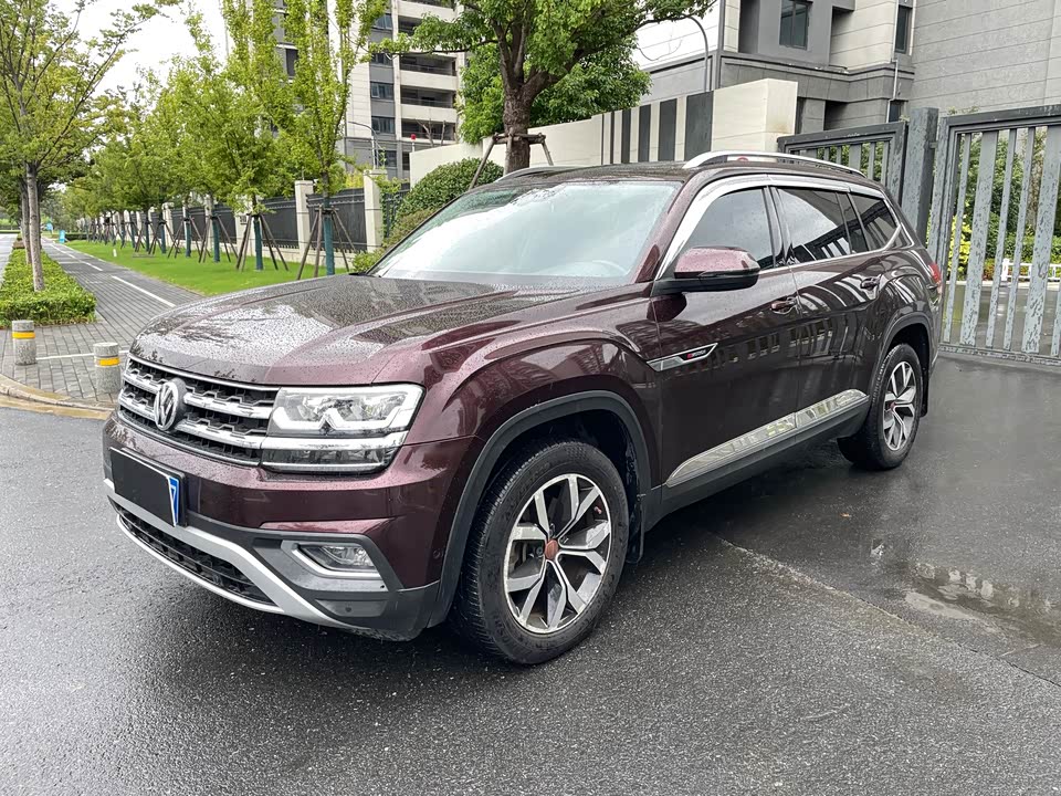 Volkswagen Tourang