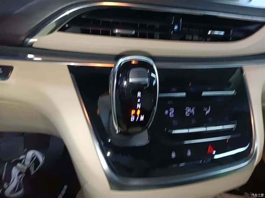 Buick GL8, 2024 14