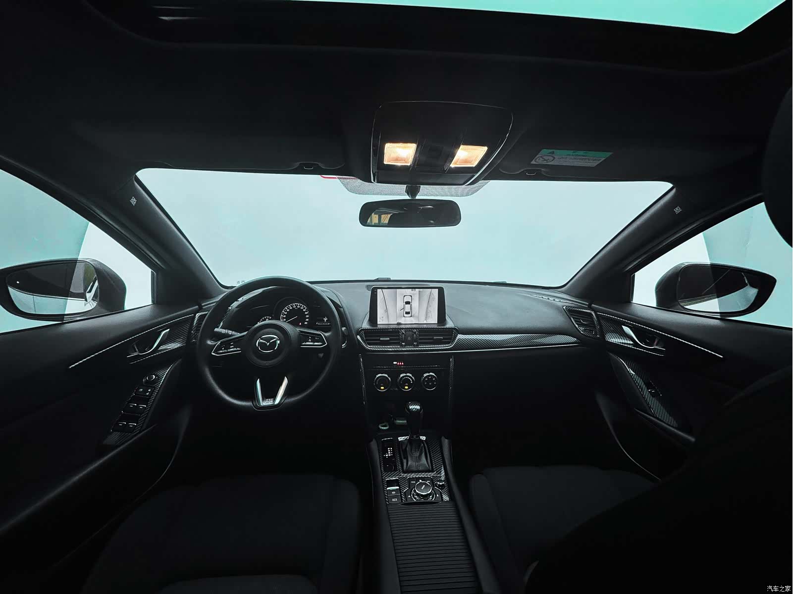 Mazda CX-4, 2023 17