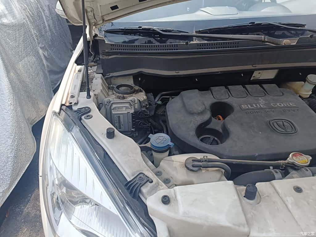 Changan CS35, 2015 22