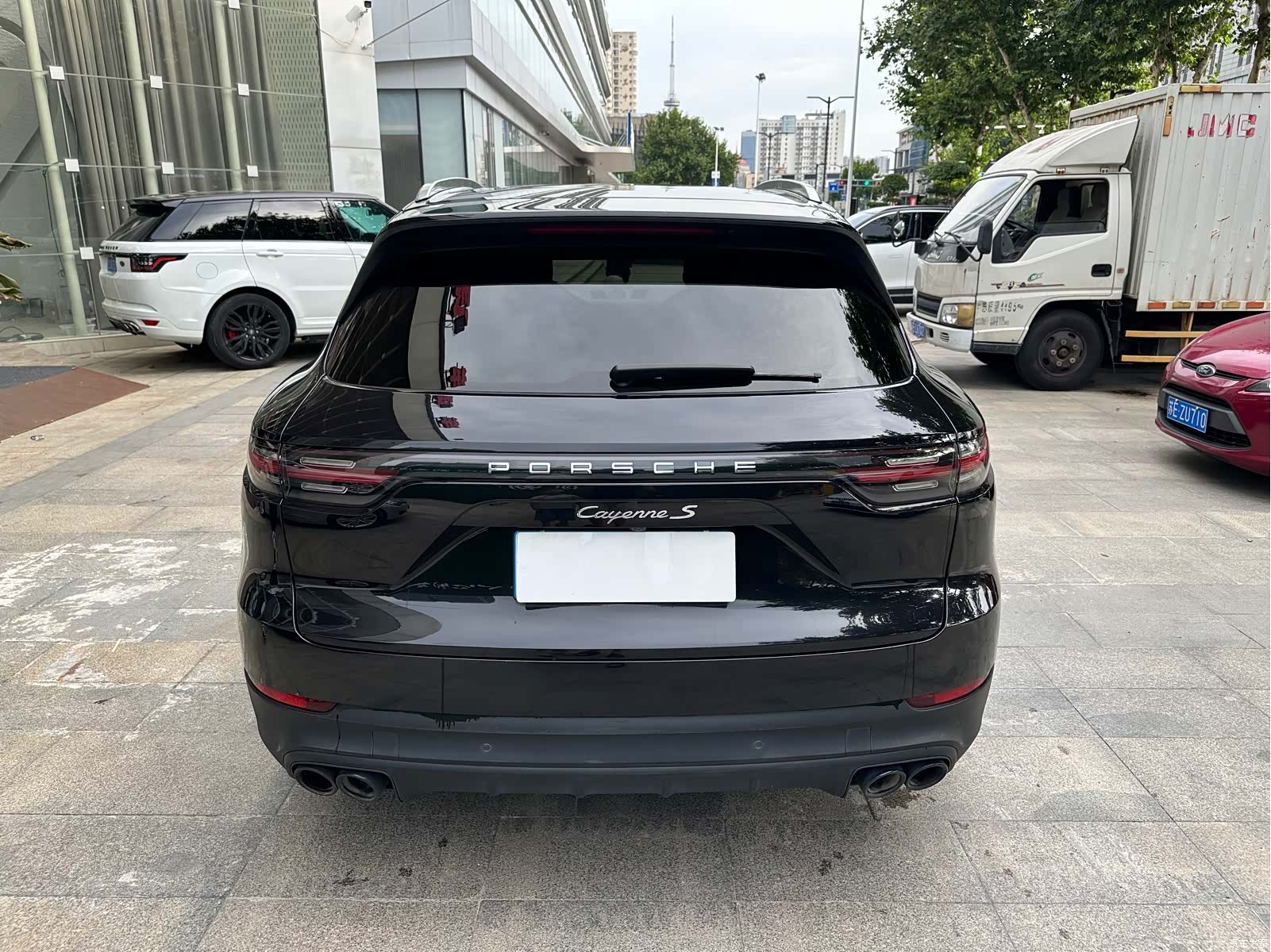 Porsche Cayenne, 2019 все фото