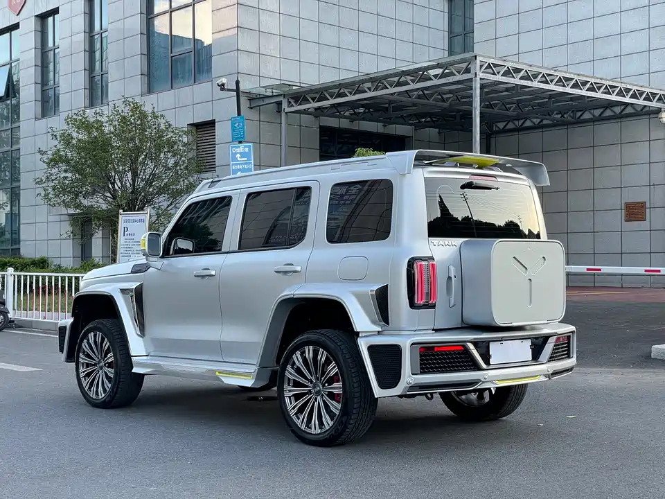 CrossBoundary Co-creation tank 300