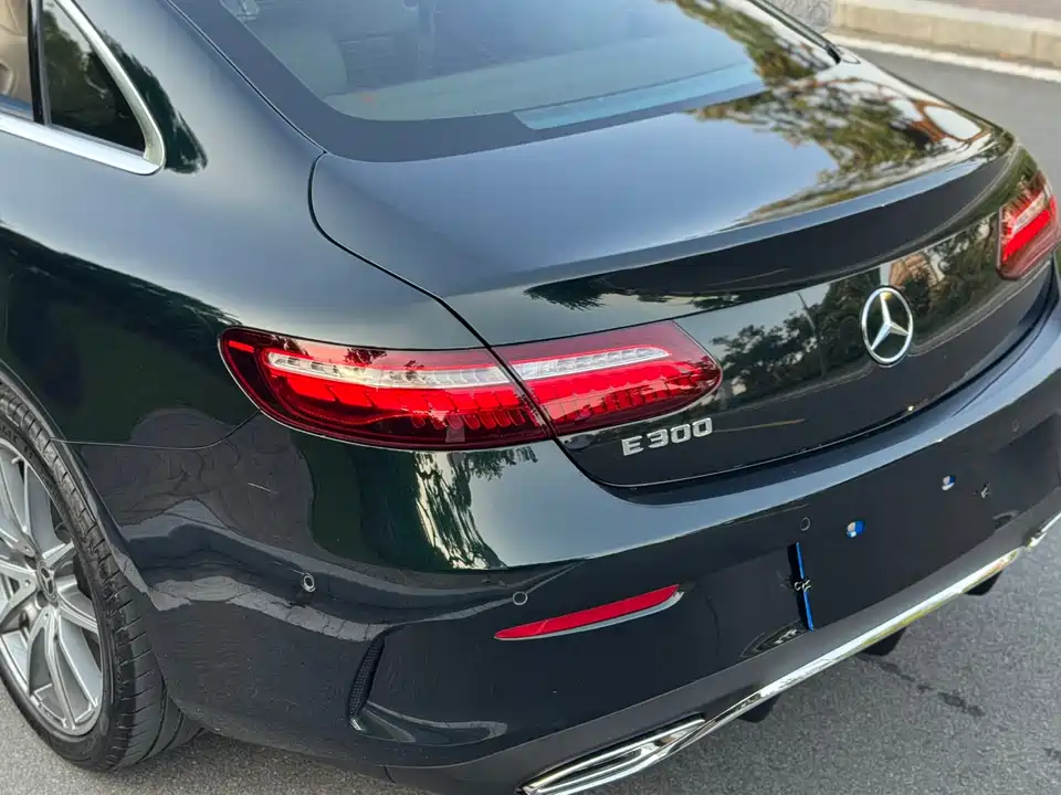 Mercedes-Benz E-class Mercedes-Benz E-class