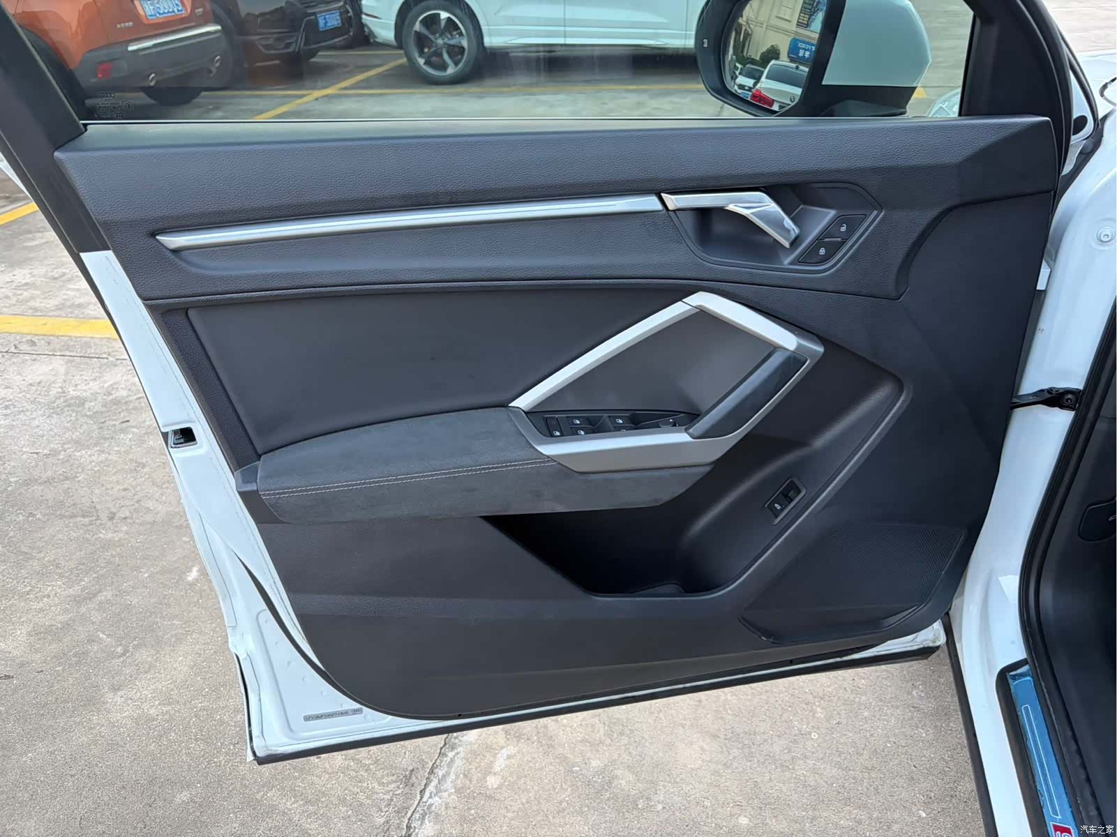 Audi Q3, 2022 16