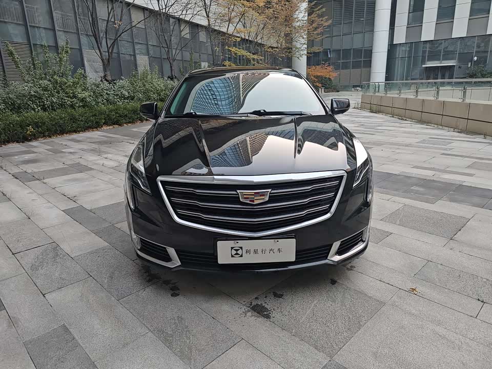 Cadillac XTS