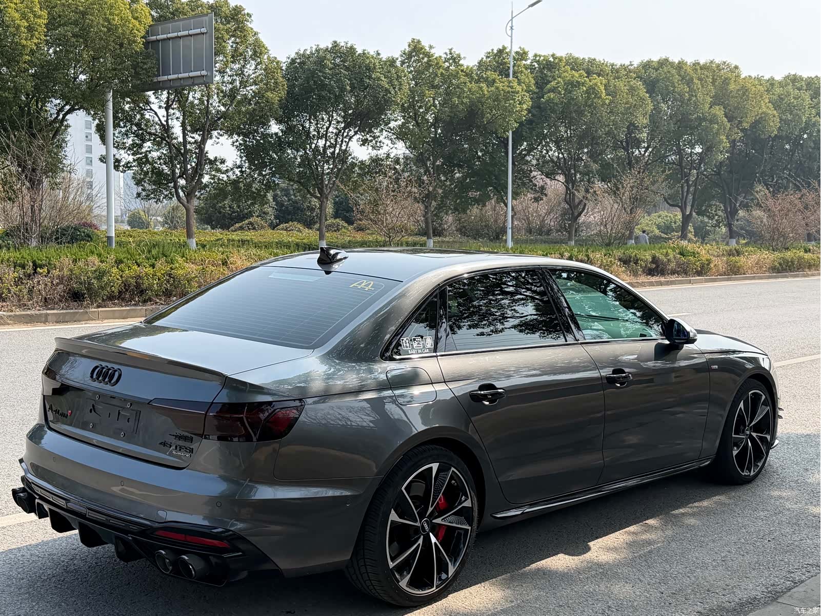 Audi A4L, 2022 6