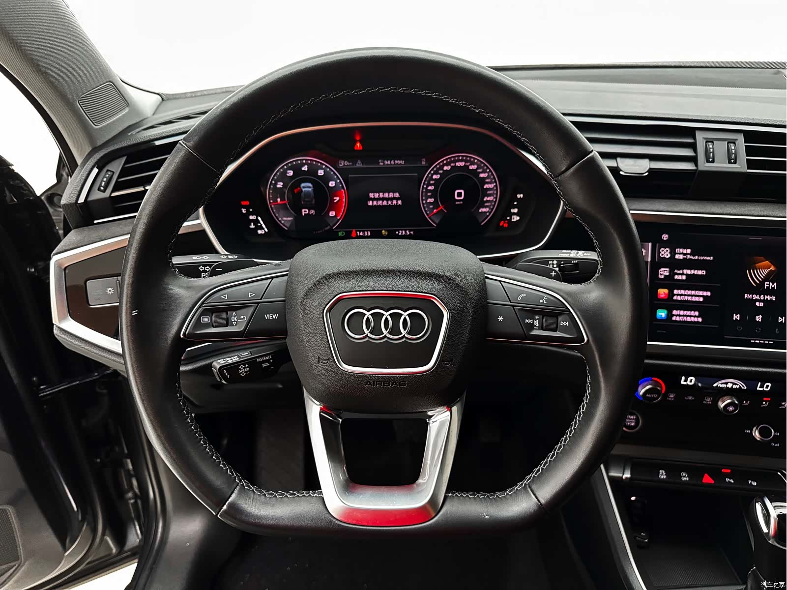 Audi Q3, 2023 20