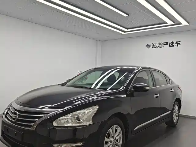 Nissan Altima 2016 — купить из Китая под заказ