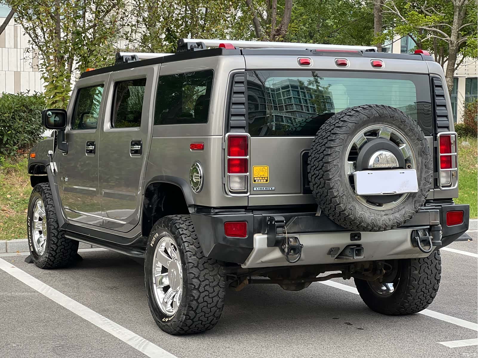 Hummer H2, 2008 4