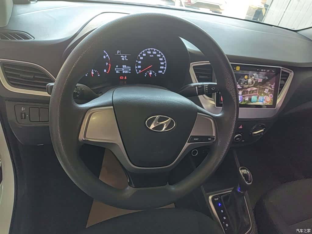 Hyundai GLS, 2017 11