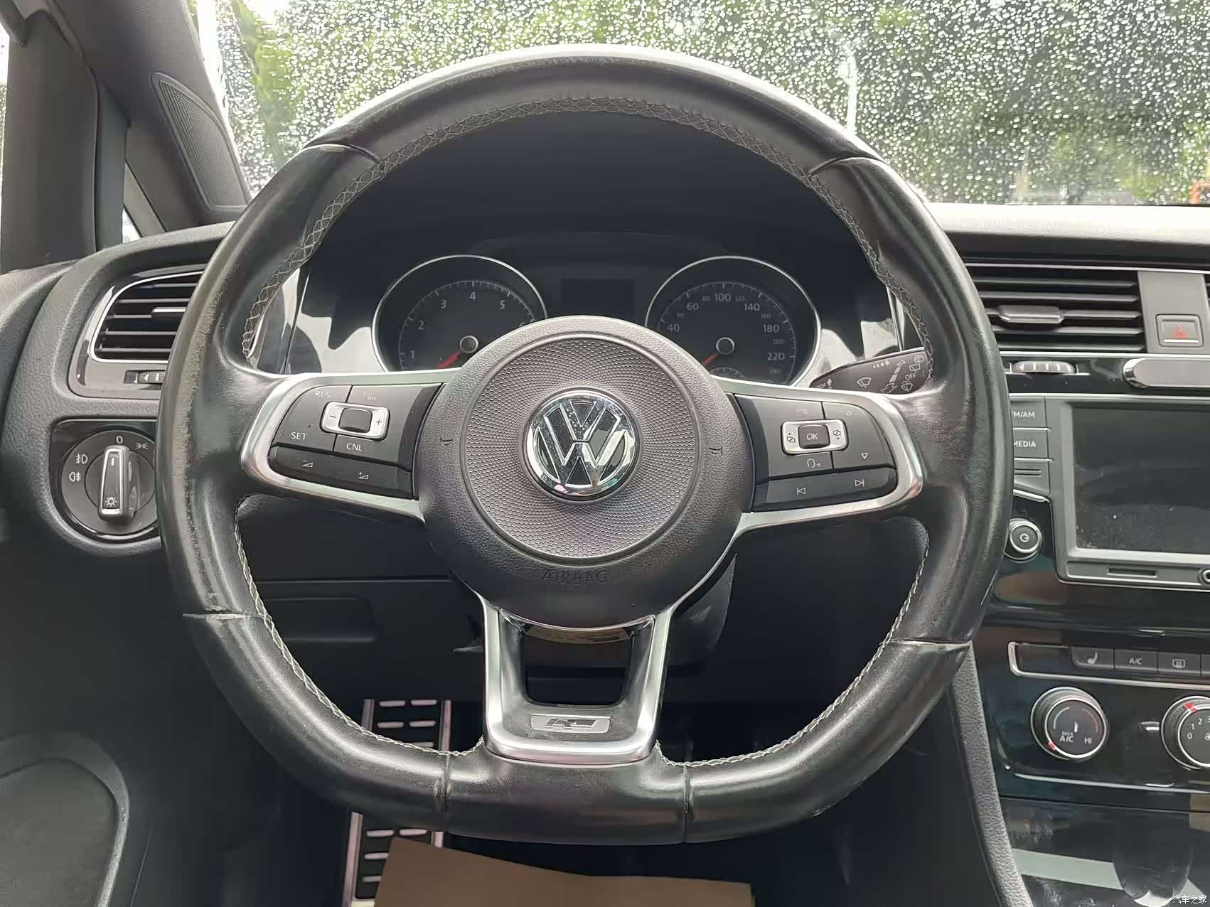 Volkswagen Golf, 2017 19