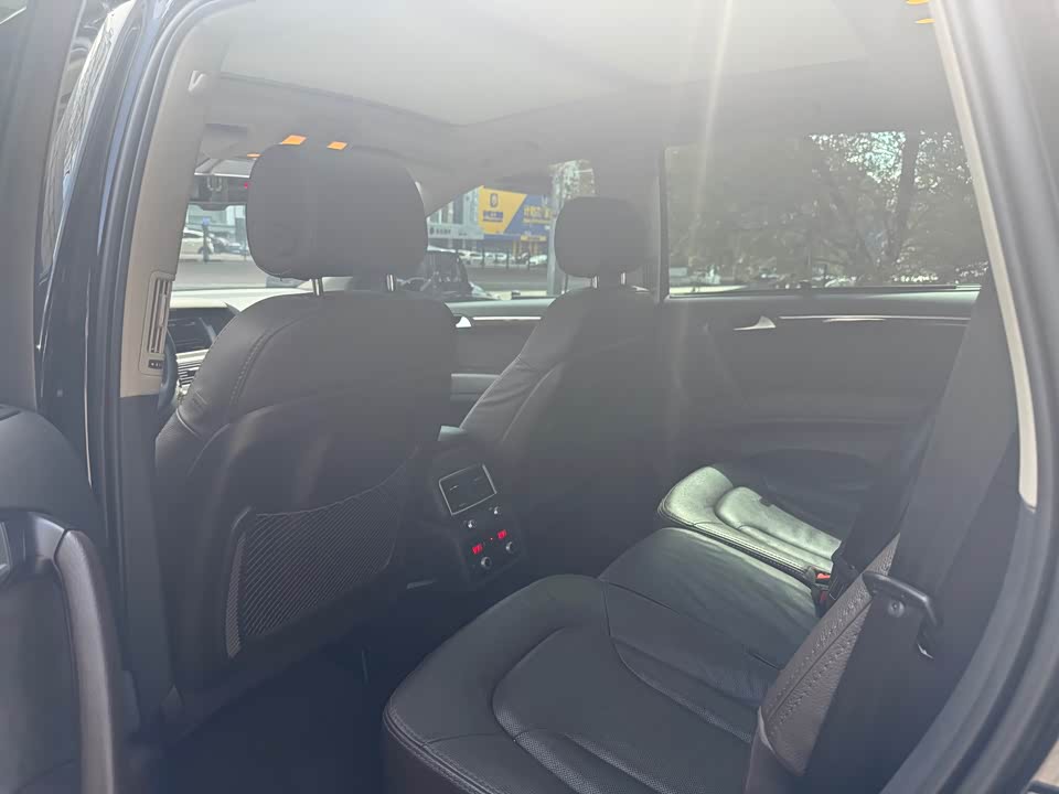 Audi Q7 Audi Q7