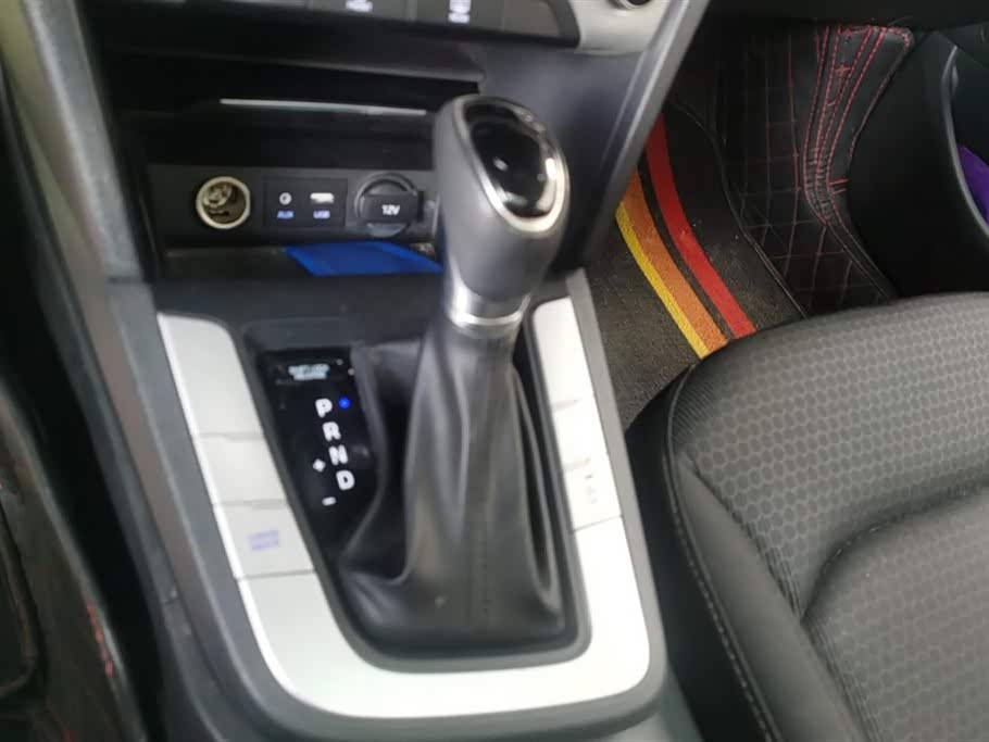 Hyundai Lead