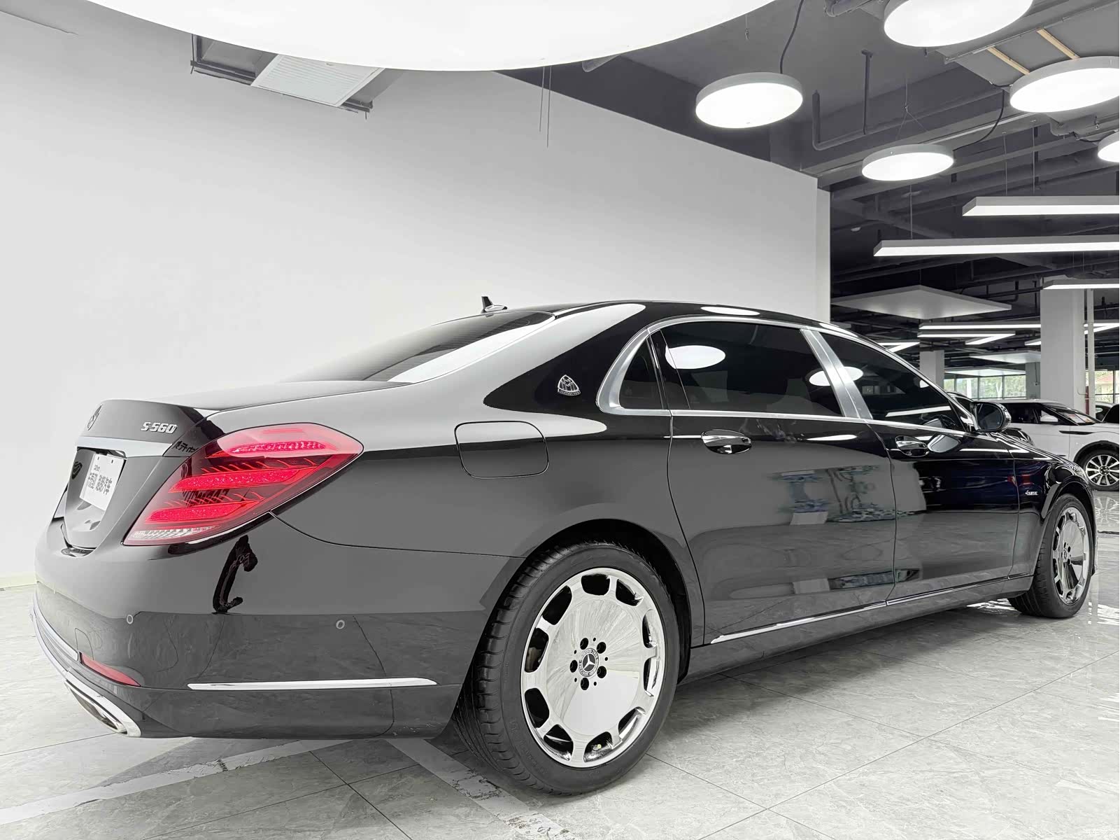 Maybach S-Class, 2016 4