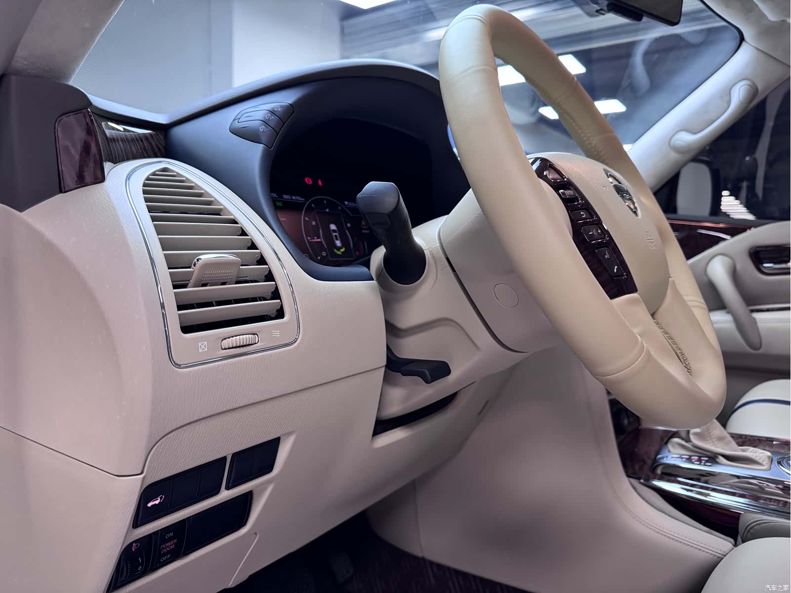 Nissan Patrol, 2020 9