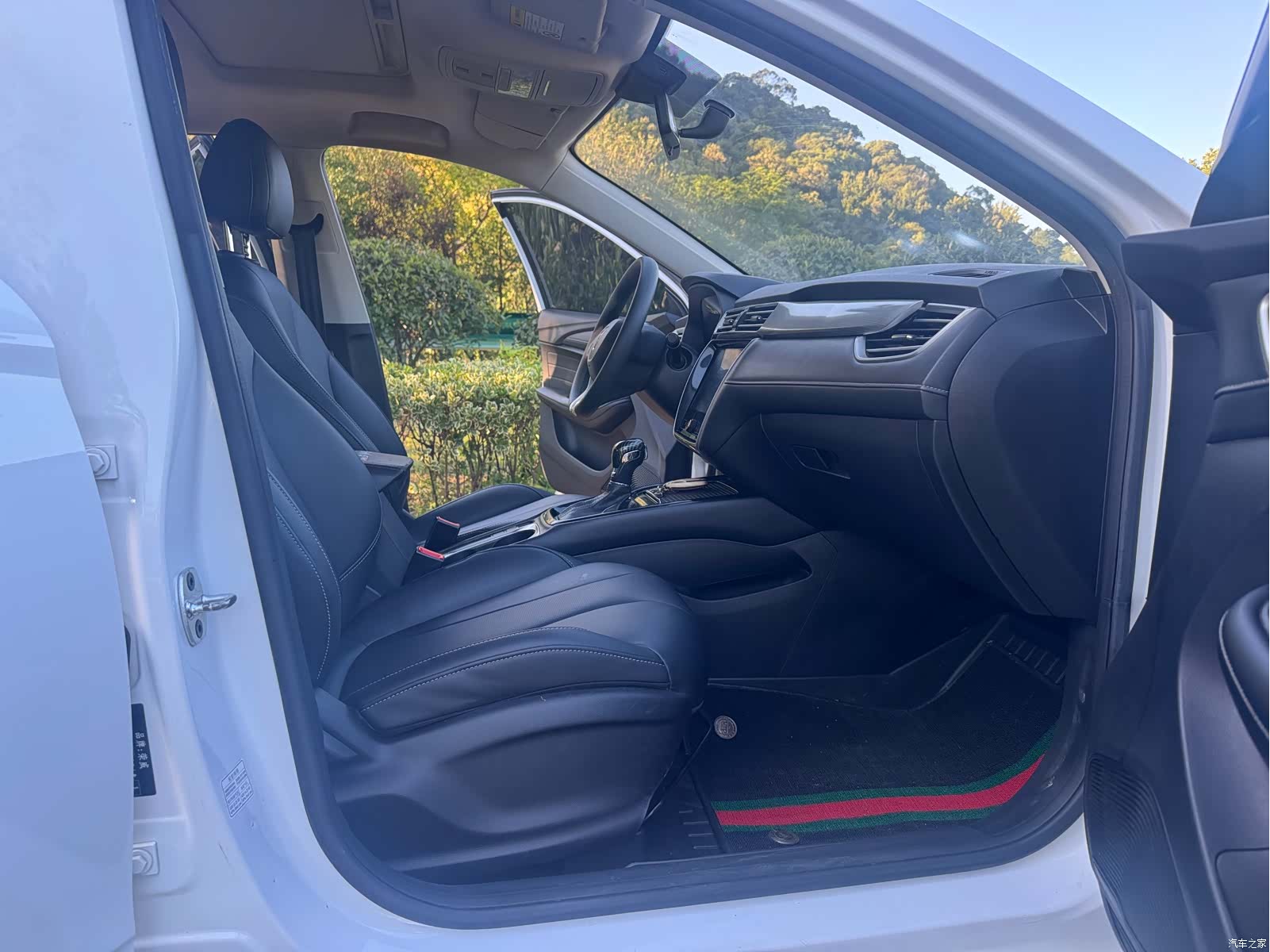 Roewe i5, 2019 16