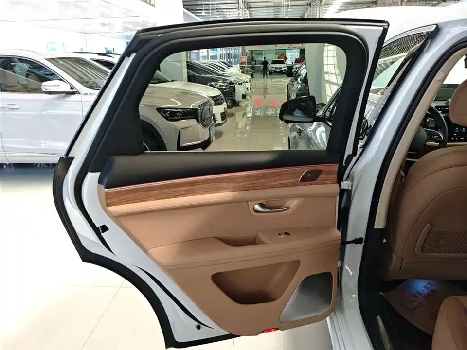 HarmonyOS Ask the world M5