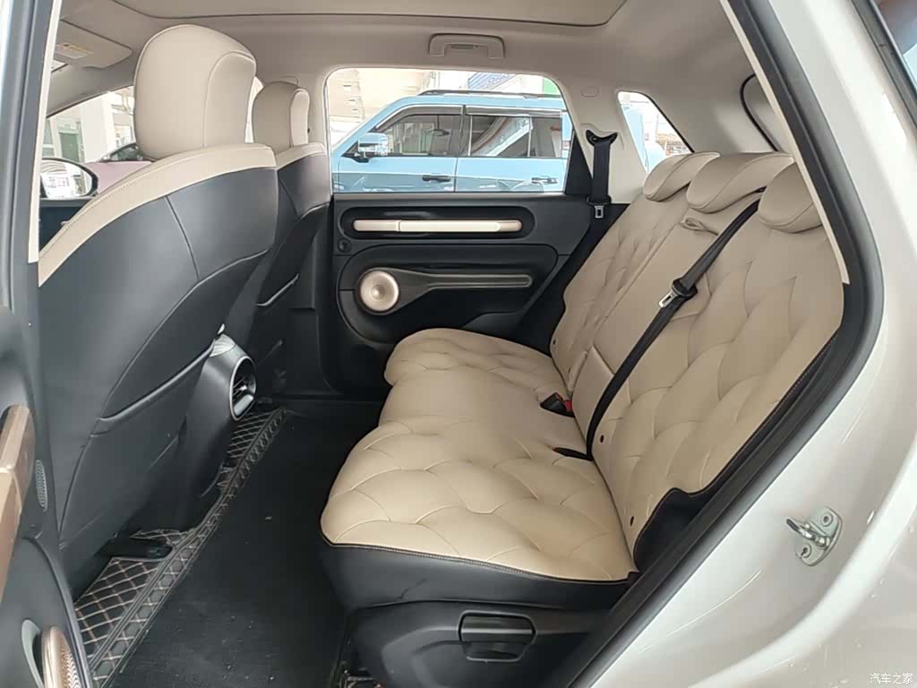 Wuling 460, 2023 17