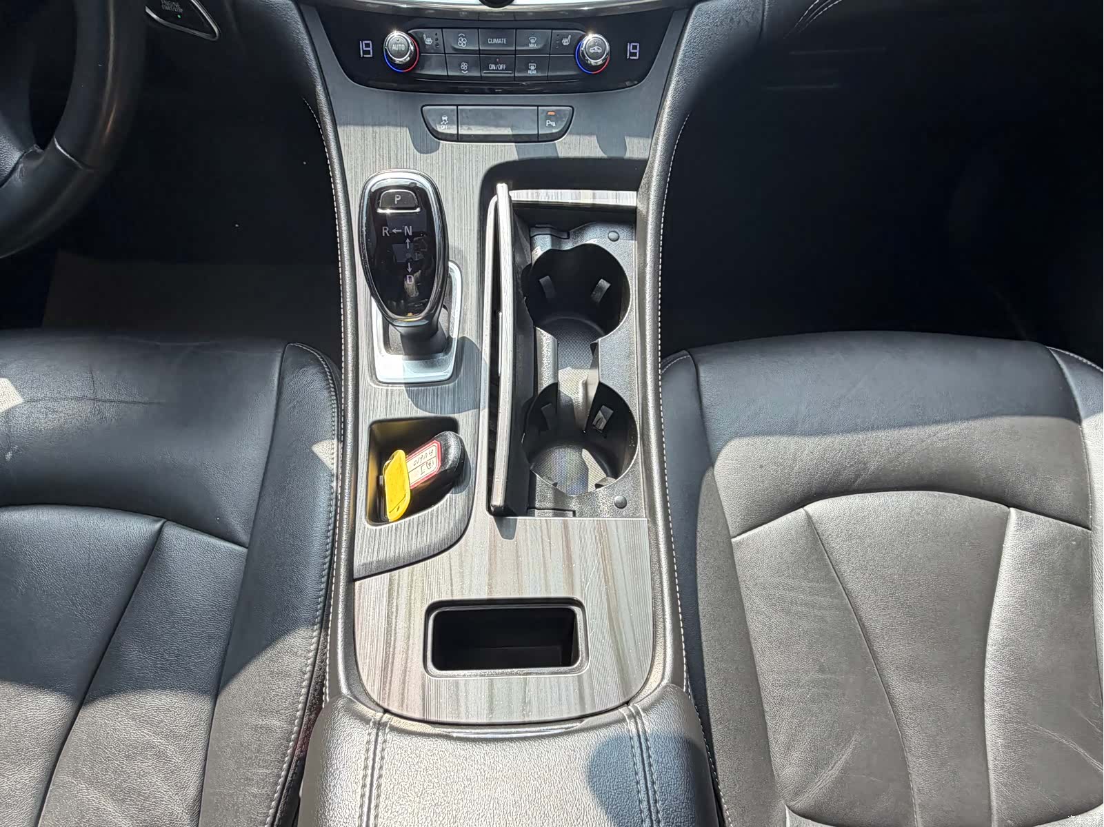 Buick LaCrosse, 2022 11