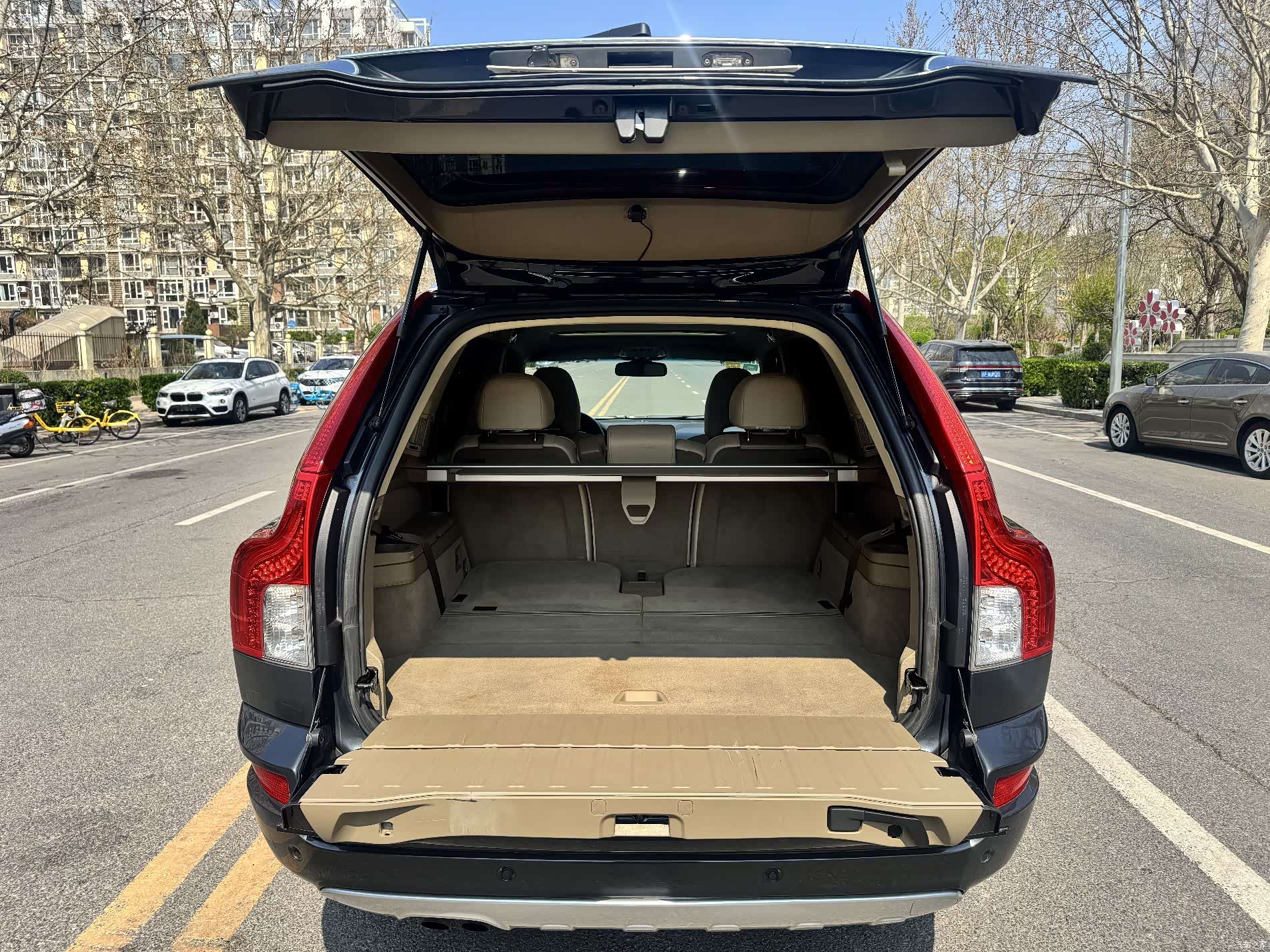 Volvo XC90, 2012 10