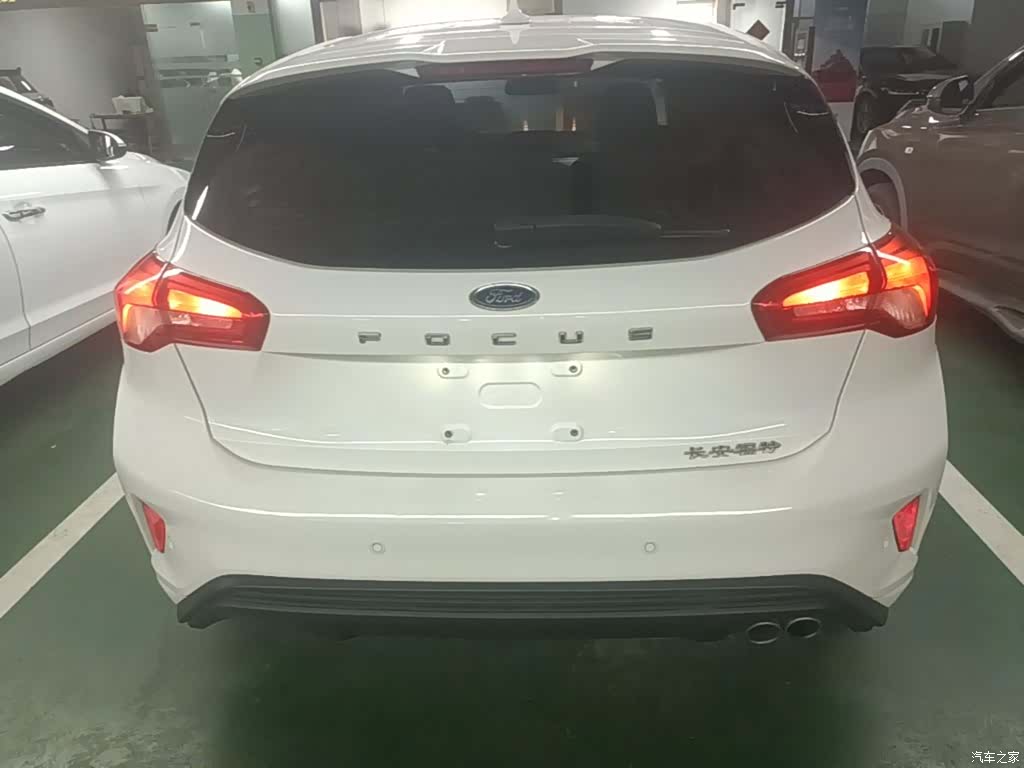 Ford Focus, 2020 6