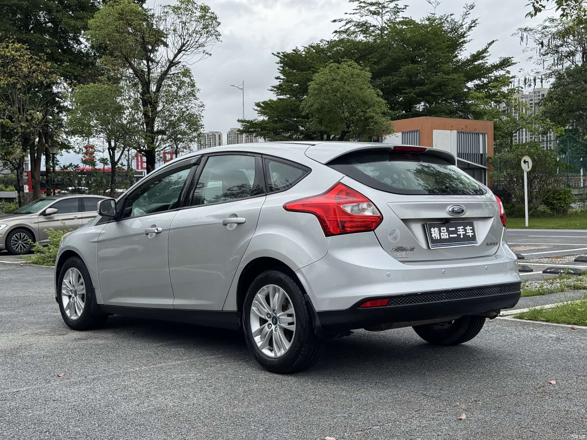 Ford Focus, 2013 20