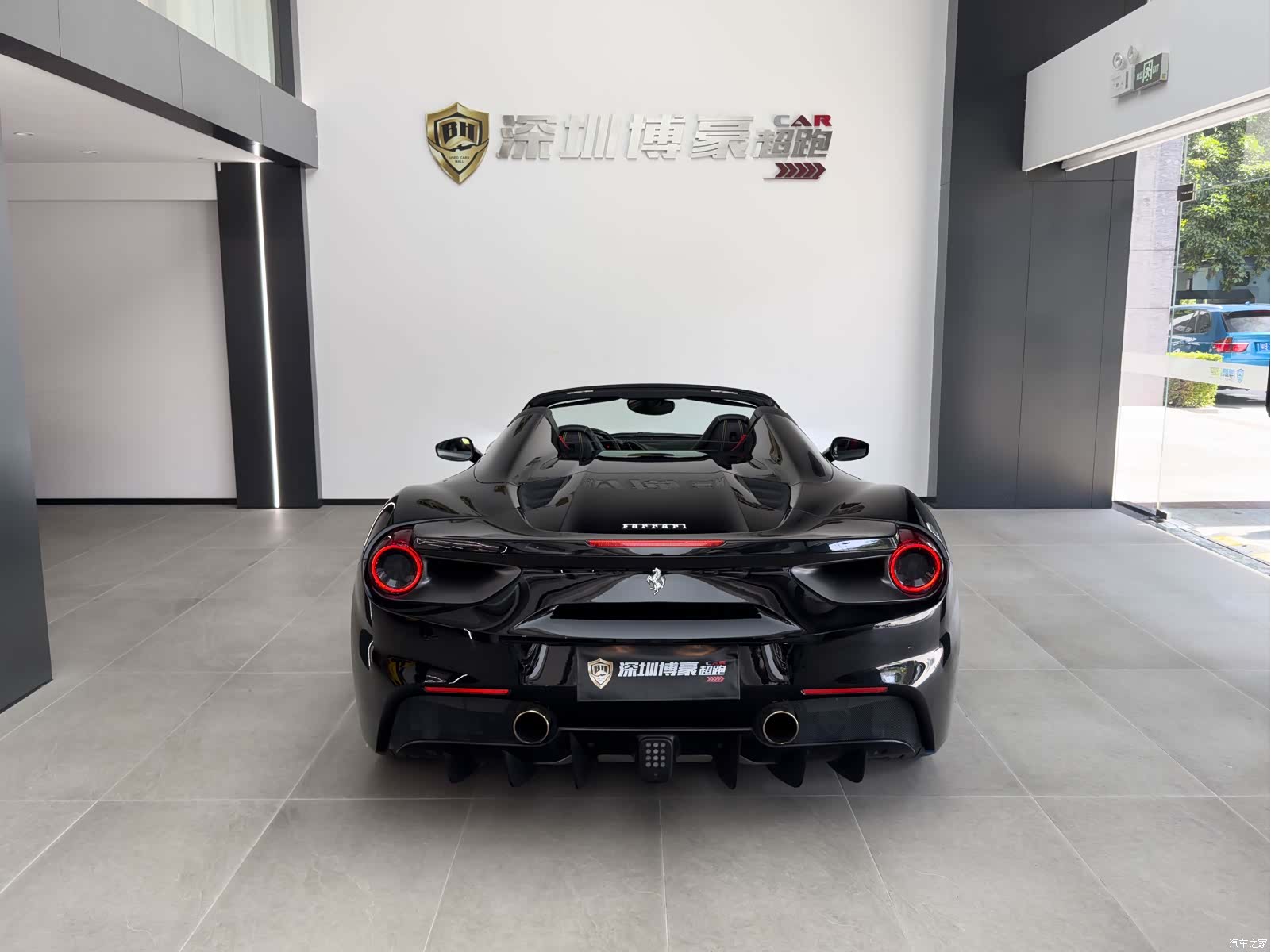 Ferrari 488, 2019 14